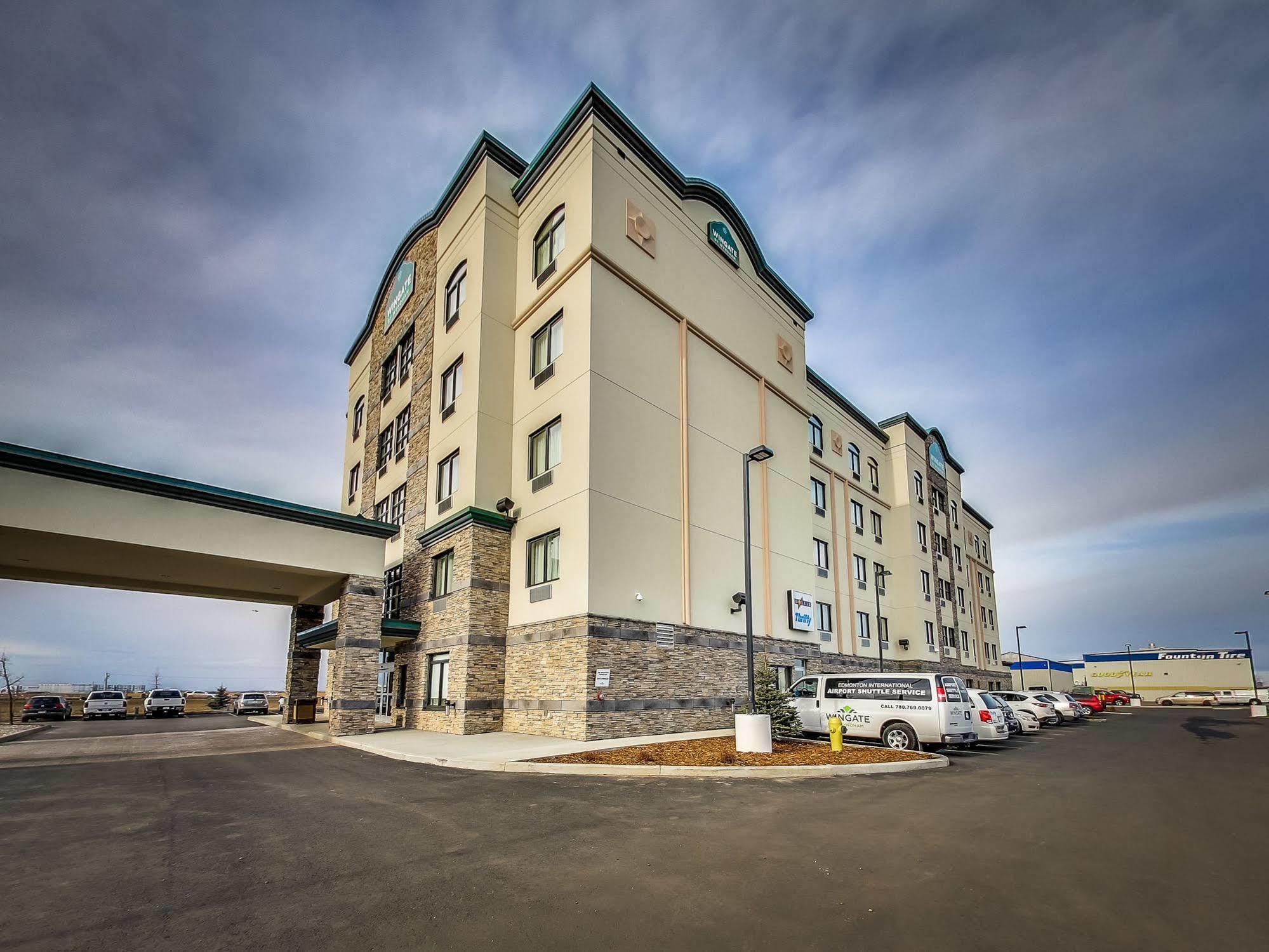 Radisson Hotel Edmonton Airport Leduc Εξωτερικό φωτογραφία